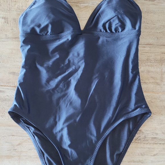 Mossimo Supply Co. Other - Mossimo Supply Co. Black Apparel